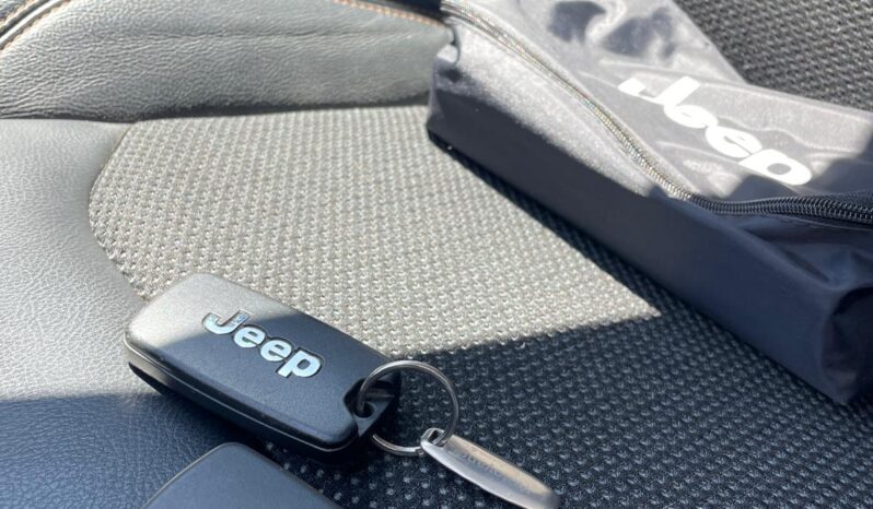 
								Jeep Compass completo									