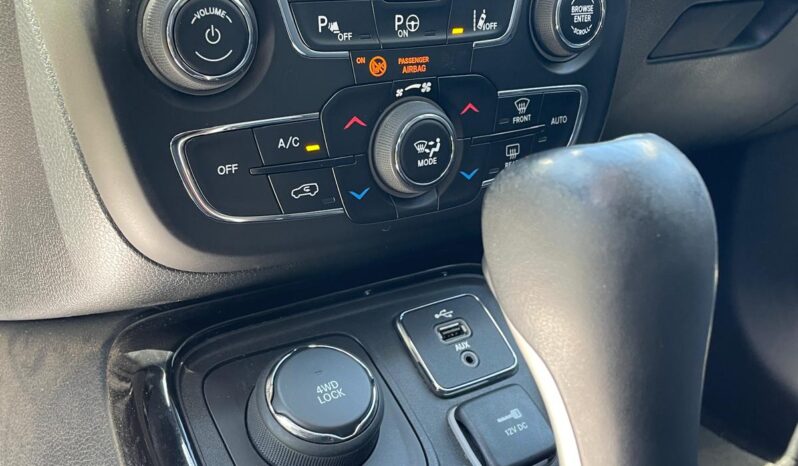 
								Jeep Compass completo									