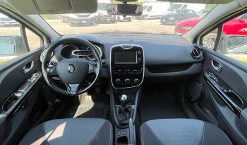 
									Renault Clio completo								