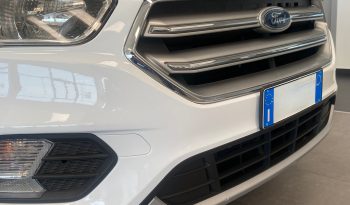 
									Ford Kuga completo								