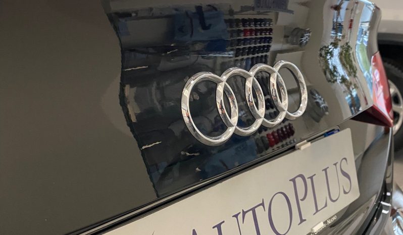 
								Audi A4 completo									